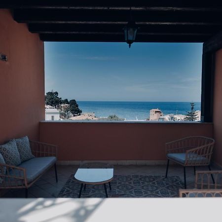 Hotel Borgo Di Ciaula Santa Flavia Bagian luar foto