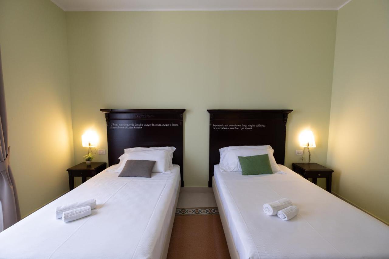 Hotel Borgo Di Ciaula Santa Flavia Bagian luar foto