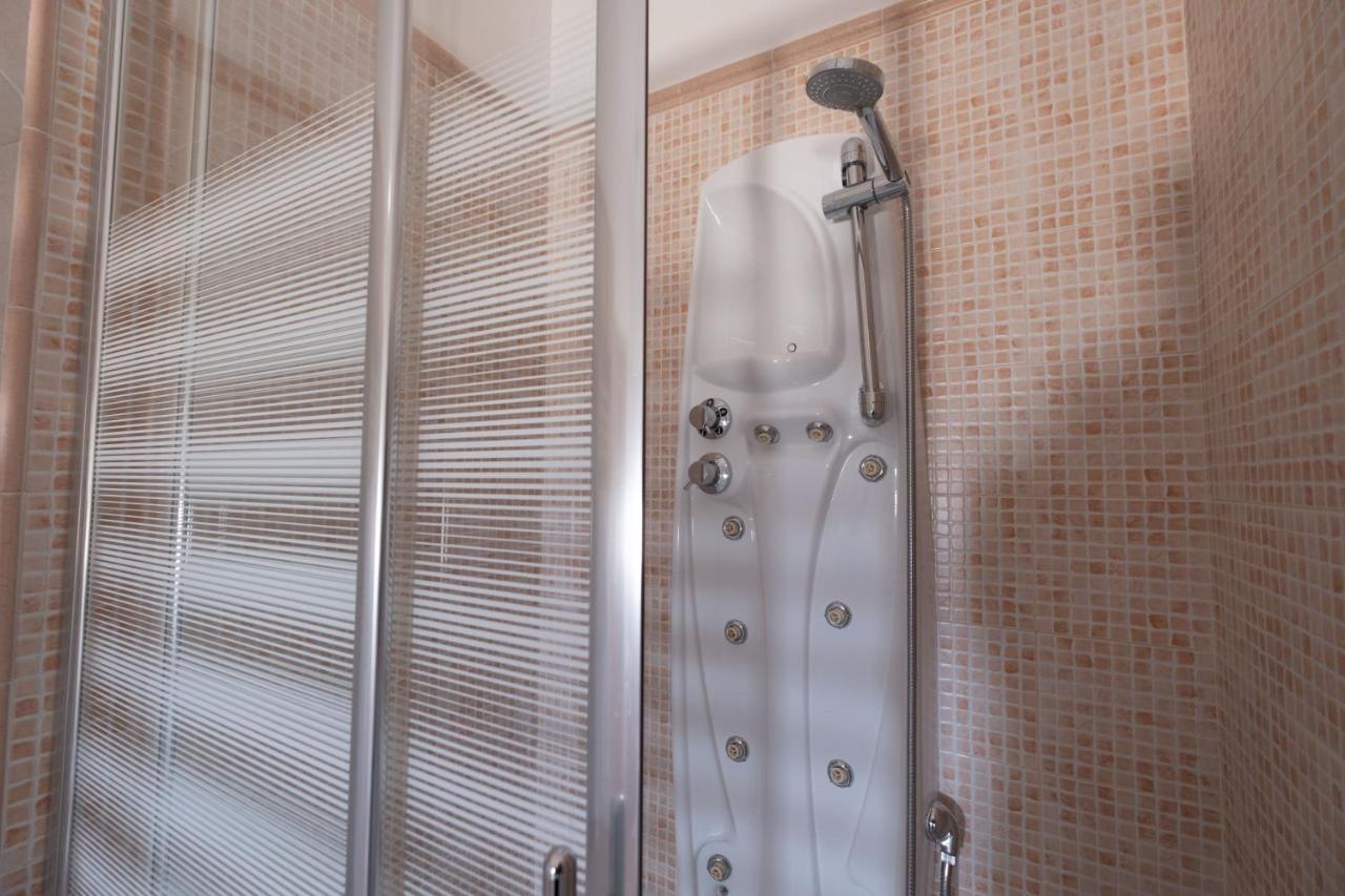 Hotel Borgo Di Ciaula Santa Flavia Bagian luar foto