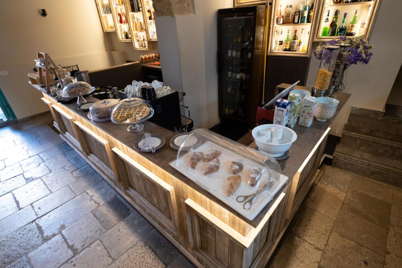 Hotel Borgo Di Ciaula Santa Flavia Bagian luar foto
